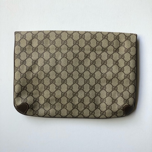 Authentic Gucci pouch - Picture 5 of 14